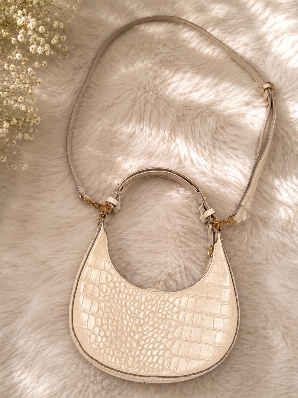 MNG Croc-Embossed Crescent Shoulder Bag Cream Crossbody Like New